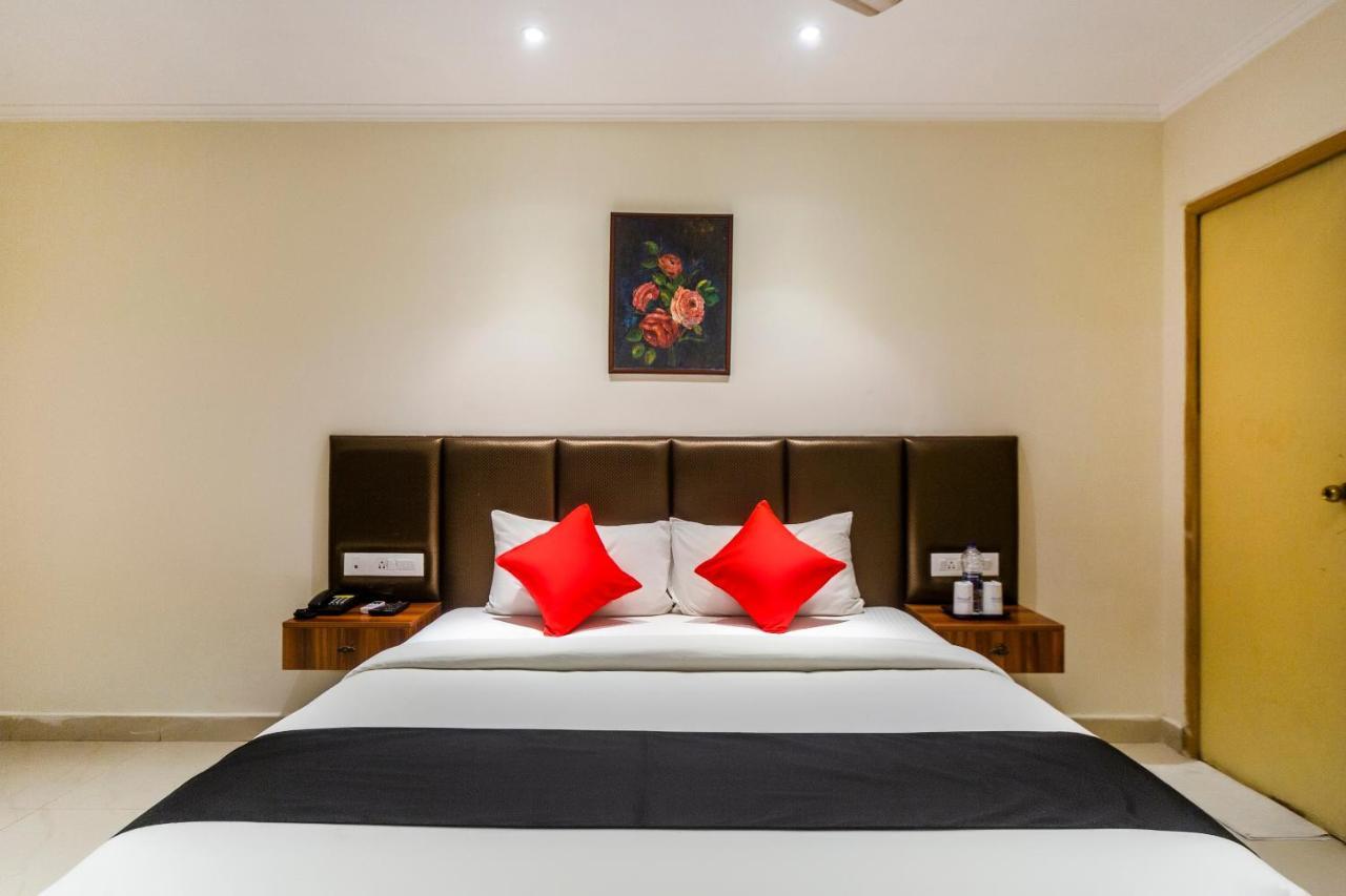 Capital O 66763 Blossoms Serviced Apartments Čennai Exteriér fotografie
